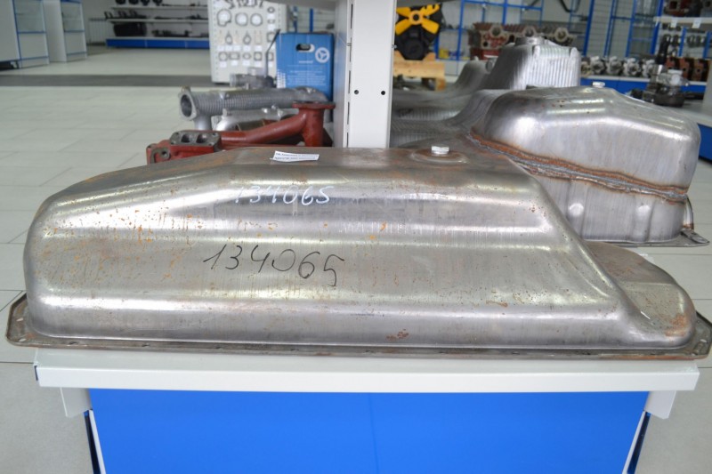 Картер маслянный МТЗ Д-260 (метал) — 1