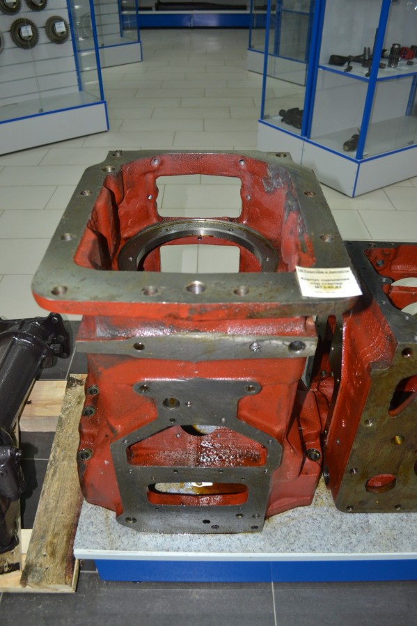 Корпус сцепления под стартер МТЗ-80,82 — 2