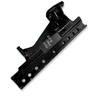 Боковина правая (литая) МТЗ-1221